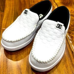 DC slip on mens shoes